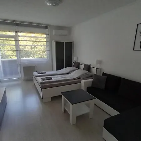 Grey Harmony Apartman Debrecen Exterior photo